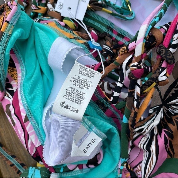 Bleu Rod Beattie Run Wild Printed Plus One piece swimsuit 20 W - Picture 5 of 11